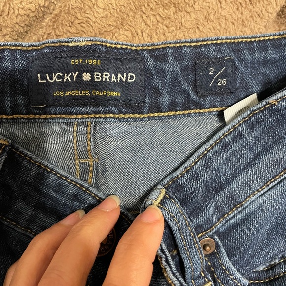 Distressed ankles and knees Lucky Jeans - Picture 2 of 5